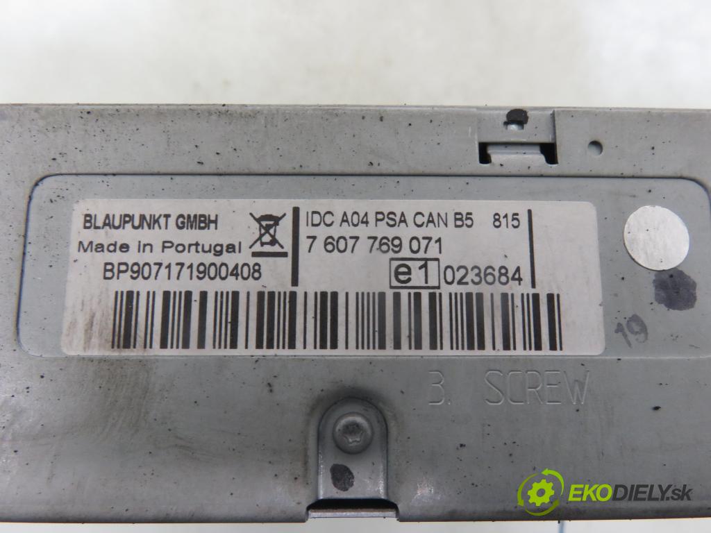 CITROEN C4 coupe (LA_) COUPE 2007 66,00 1.6 HDi - 9HX (DV6ATED4) 1560,00 Menič CD 9663723177 ; 7607769071 ; 96637231XT