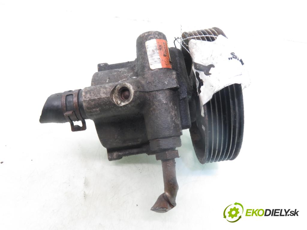 RENAULT ESPACE IV (JK0/1_) MINIVAN 2005 100,00 2.0 (JK09) - F4R 792 1998,00 Pumpa servočerpadlo 8200888373 ; 7700426719 ; 26146337 (Servočerpadlo)
