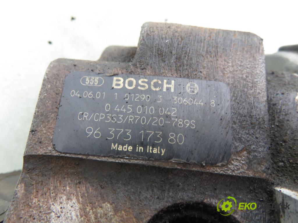 PEUGEOT 206 liftback (2A/C) HB 2004 50,00 1.4 HDi 8V 70 - 8HX 1398,00 Pumpa vysokého tlaku 0445010042 ; 9637317380