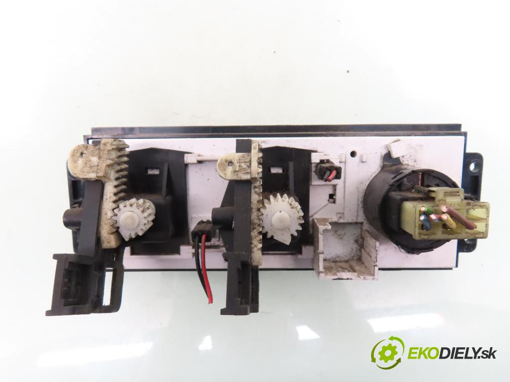DAEWOO LUBLIN II Platforma / podwozie KABINA/PLATFORMA 1999 52,00 2.4 D (3352) - 4C90 2417,00 Panel kúrenia