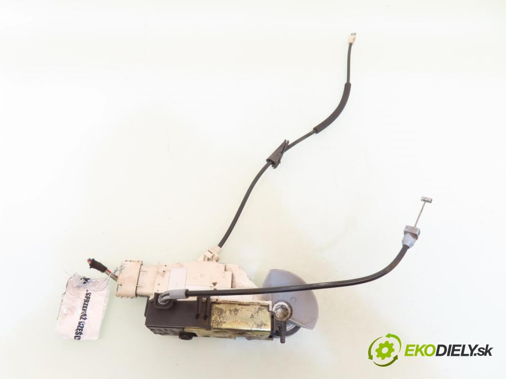 CITROEN C4 I (LC_) HB 2005 80,00 1.6 HDi- 9HZ (DV6TED4) 1560,00 zámok 9647172780F