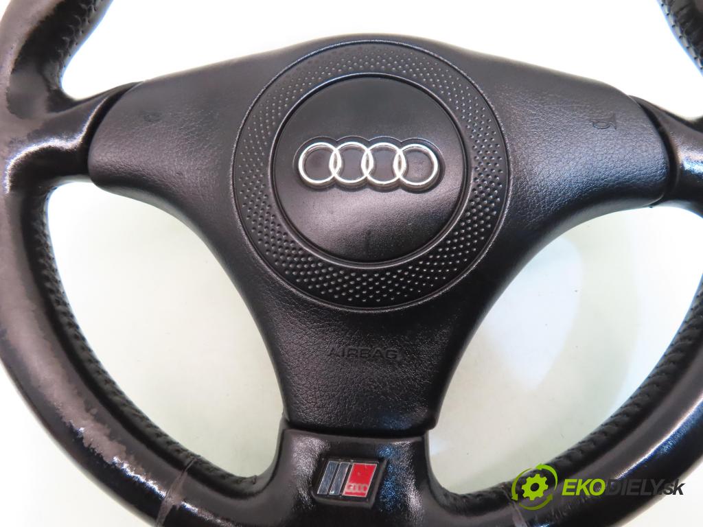 AUDI A4 (8D2, B5) SEDAN 1995 74,00 1.6 - ANA 1595,00 Volant 4B0419091BD ; 8D0880201H (Volant)