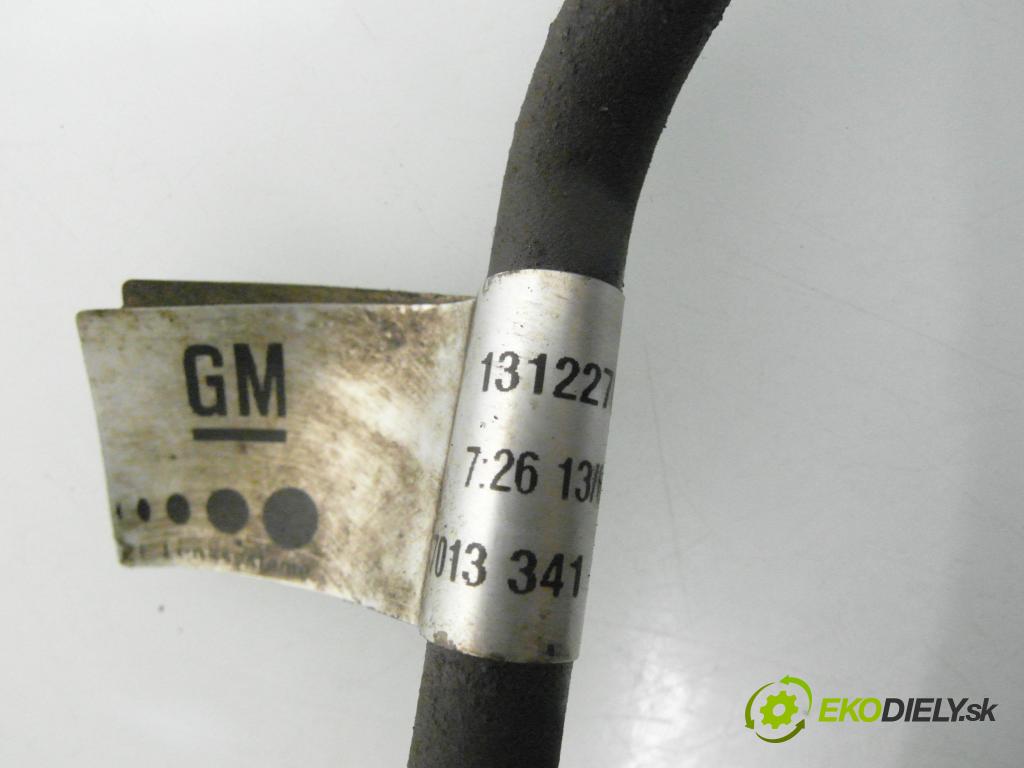 OPEL ASTRA H (A04) HB 2004 74,00 1.7 CDTI 100 - Z 17 DTH 1686,00 trubka / Rúra servočerpadlo 13122700 ; 13122703