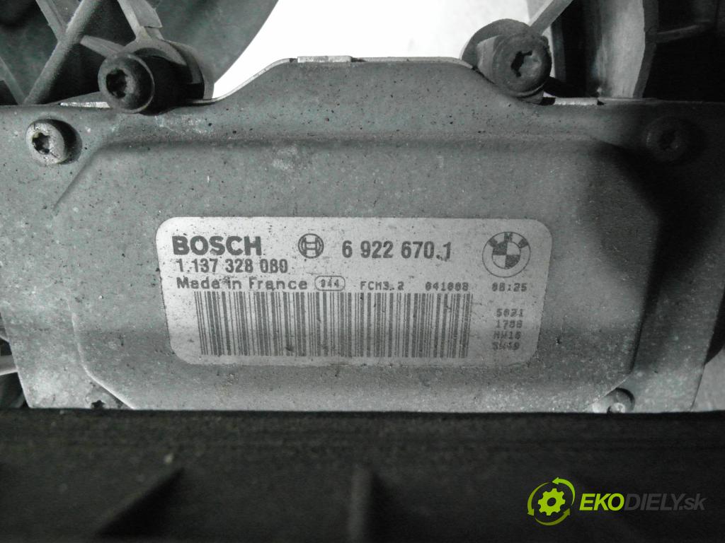 BMW 3 (E46) SEDAN 2001 100,00 320 d - M47 D20 (204D1) 1951,00 Ventilátor chladič vody 69226701 ; 64118391470 ; 3136613245