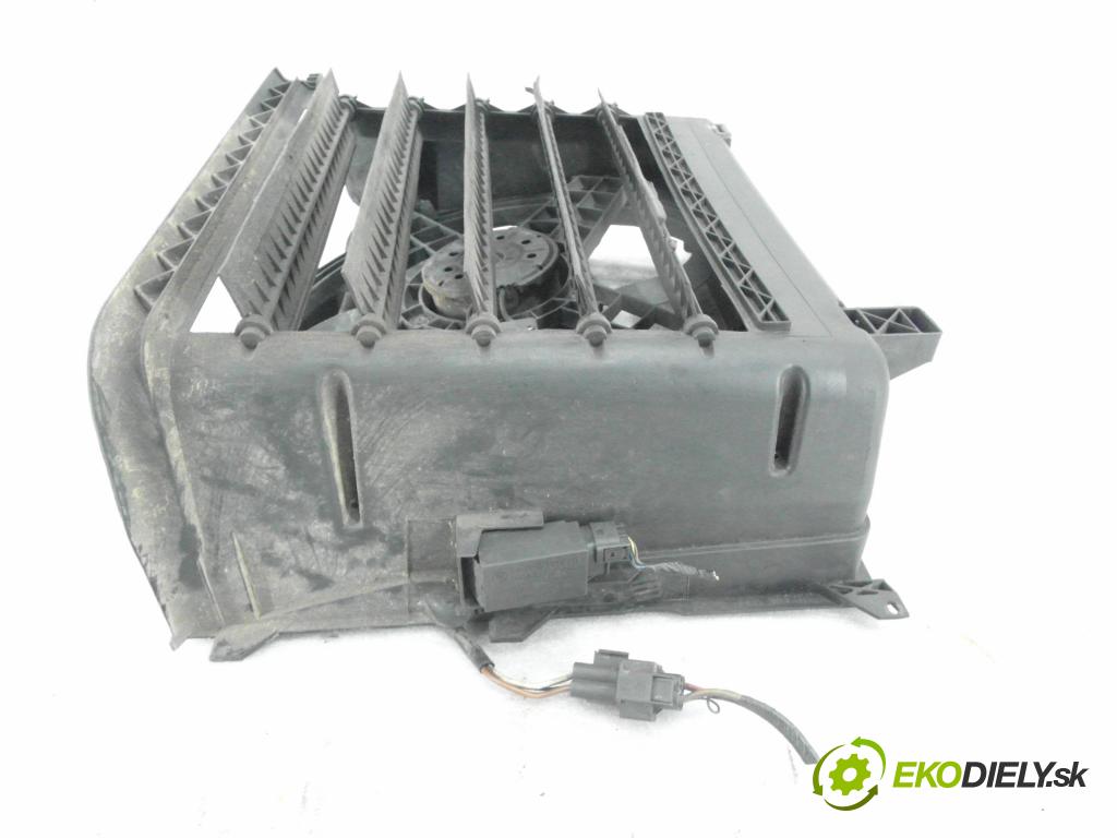 BMW 3 (E46) SEDAN 2001 100,00 320 d - M47 D20 (204D1) 1951,00 Ventilátor chladič vody 69226701 ; 64118391470 ; 3136613245
