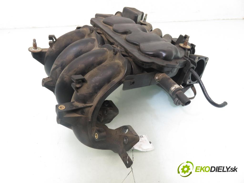 AUDI A3 (8L1) HB 1999 74,00 1.6 - AKL 1595,00 potrubí 06A133205G