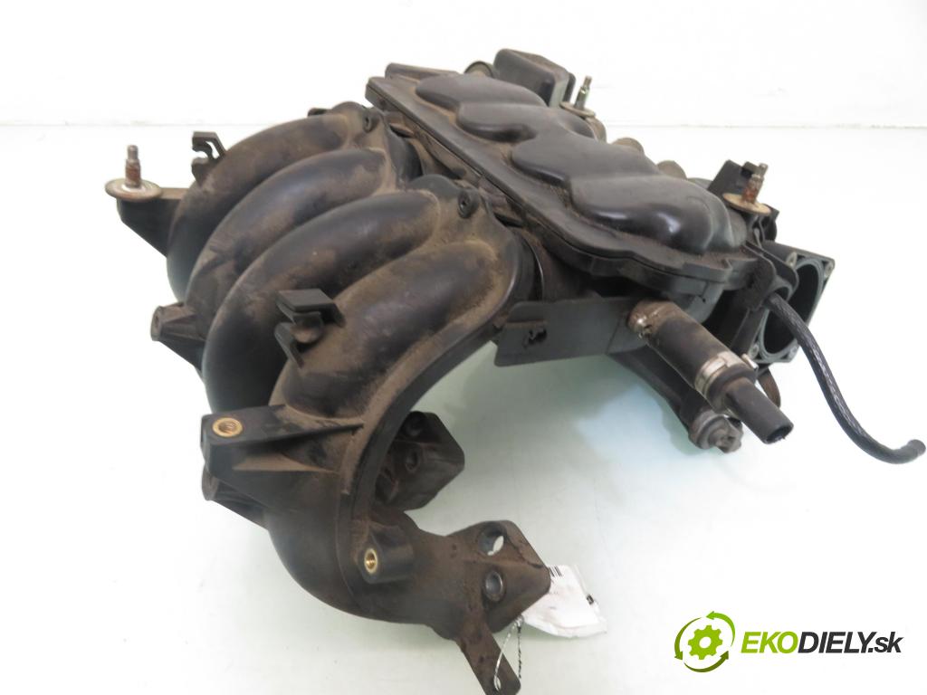 AUDI A3 (8L1) HB 1999 74,00 1.6 - AKL 1595,00 potrubí 06A133205G