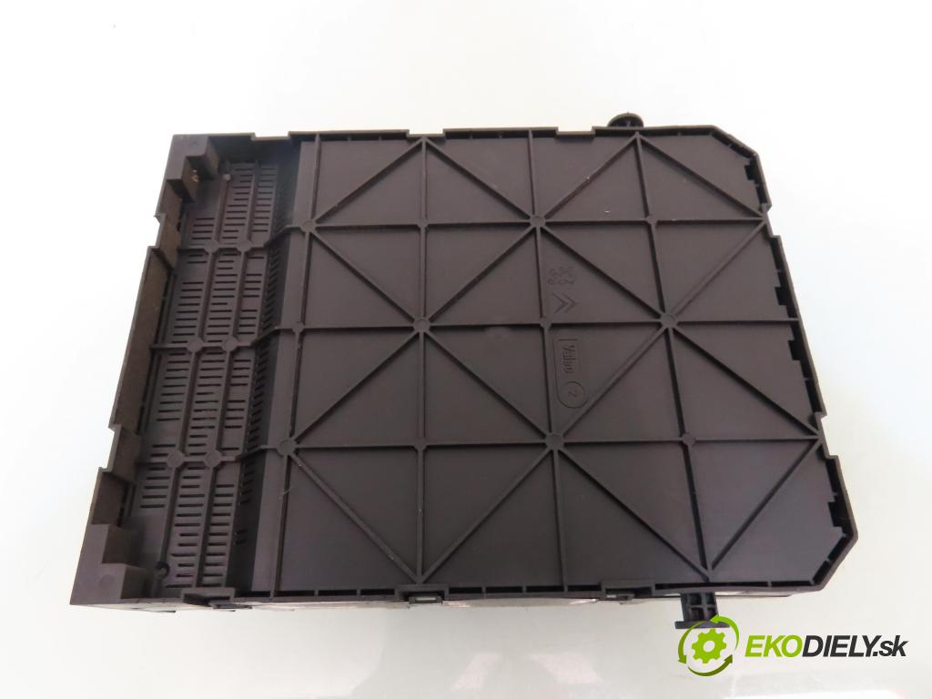 CITROEN C3 I (FC_) HB 2005 50,00 1.4 HDi - 8HZ (DV4TD) 1398,00 MODUL BSI 9659285380