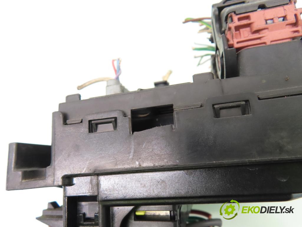 CITROEN C4 I (LC_) HB 2010 88,00 1.6 VTi 120 - 5FW (EP6) 1598,00 MODUL BSM 9661682980 ; S118983011C