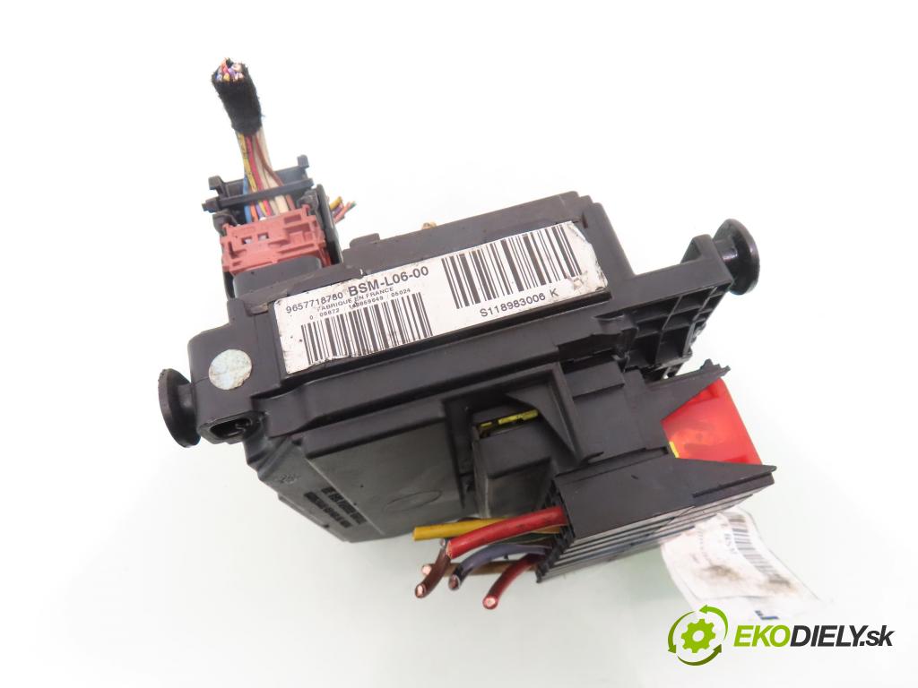 CITROEN C4 I (LC_) HB 2005 80,00 1.6 HDi- 9HZ (DV6TED4) 1560,00 MODUL BSM 9657718780 ; S118983006K