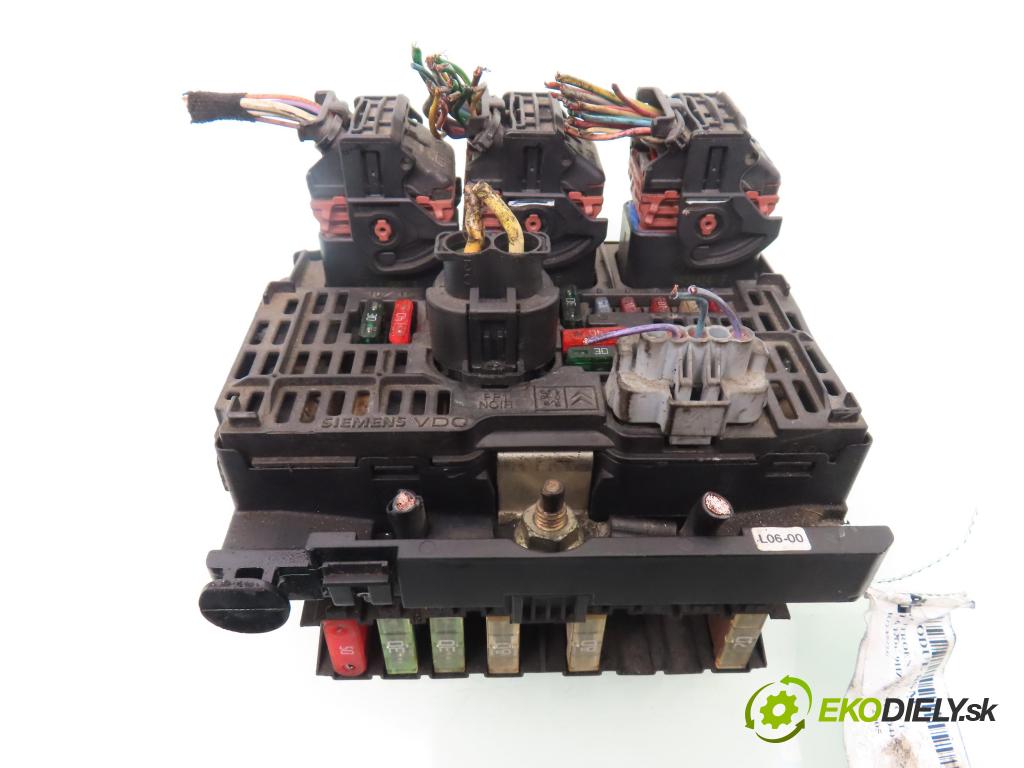 CITROEN C4 I (LC_) HB 2005 80,00 1.6 HDi- 9HZ (DV6TED4) 1560,00 MODUL BSM 9657718780 ; S118983006K