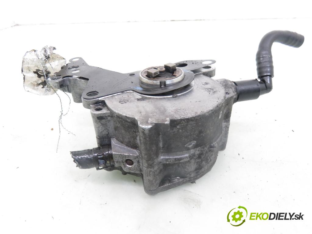 VW TOURAN (1T1, 1T2) MINIVAN 2006 77,00 1.9 TDI PD 105 1896,00 pumpa vakuová 038145209