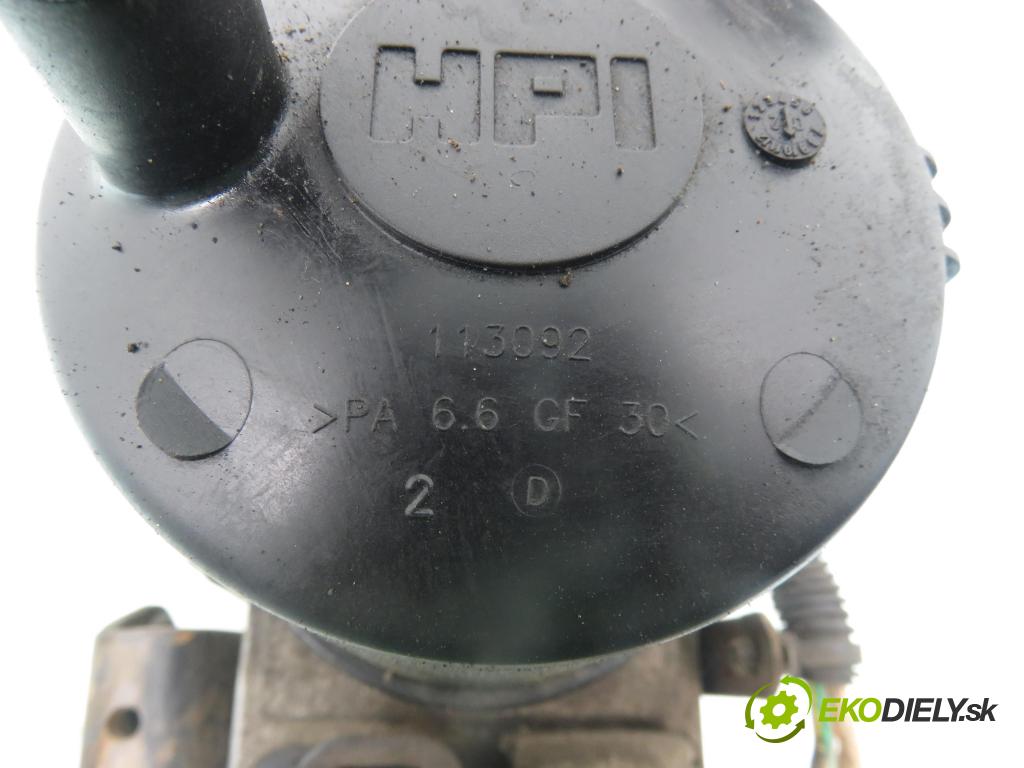 CITROEN C4 I (LC_) HB 2005 66,00 1.6 HDi - 9HX (DV6ATED4) 1560,00 pumpa servočerpadlo HYD-EL. 9648744580