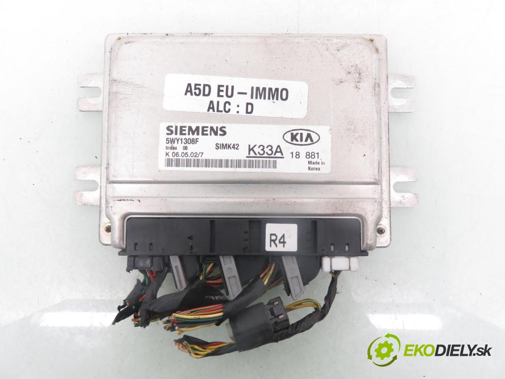 KIA RIO liftback (DC) KOMBI 2002 72,00 1.5 16V - A5D 1493,00 řídící jednotka motora K33A18881 ; 5WY1308F