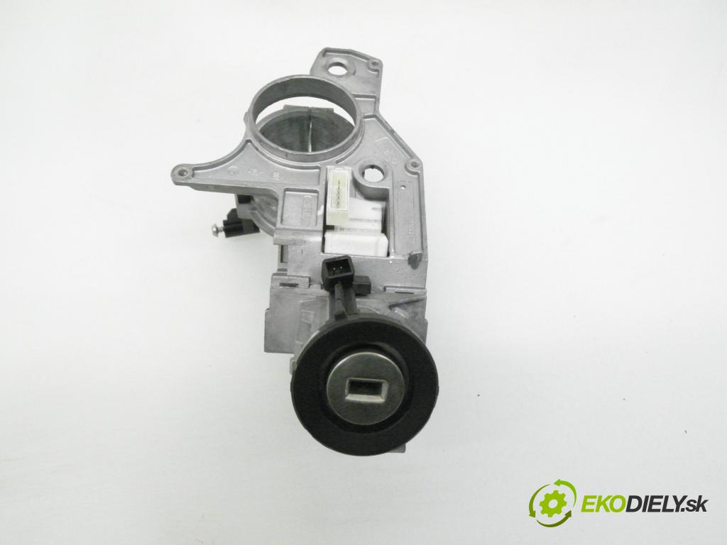 OPEL ASTRA H (A04) HB 2004 66,00 1.4 - Z 14 XEP 1364,00 spínačka N0501882 ; N0501881 ; 24214300 (Spínací skříňka)
