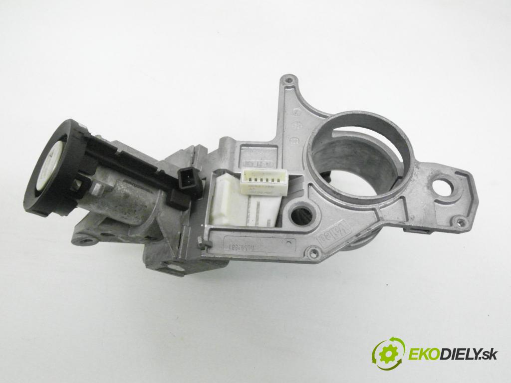 OPEL ASTRA H (A04) HB 2004 66,00 1.4 - Z 14 XEP 1364,00 spínačka N0501882 ; N0501881 ; 24214300 (Spínací skříňka)
