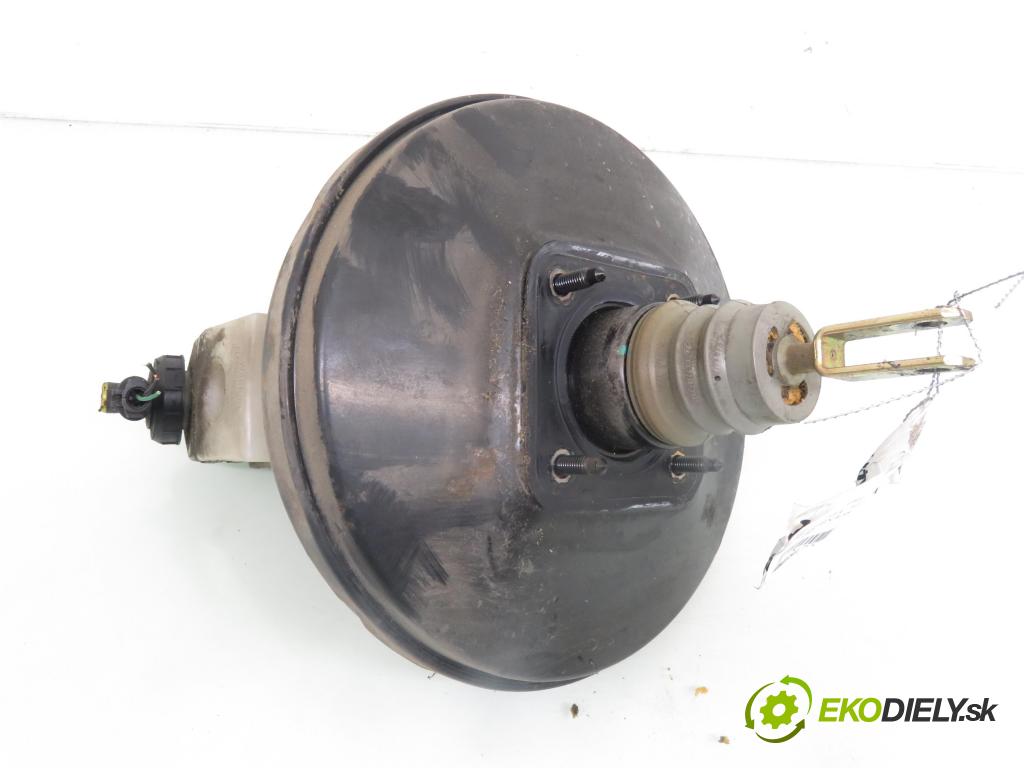RENAULT SCENIC I (JA0/1_) MINIVAN 2001 102,00 2.0 16V (JA1B, JA1D) - F4R 740 1998,00 posilovač 8200097098 ; 03786420034 (Servočerpadlo)