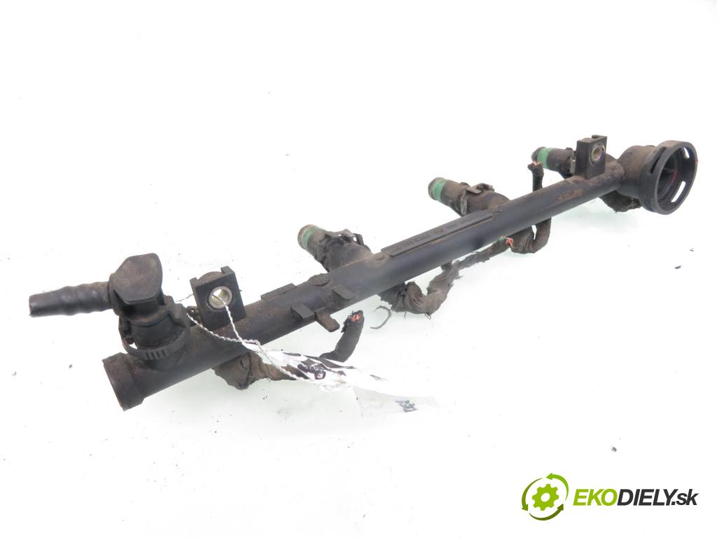 RENAULT SCENIC I (JA0/1_) MINIVAN 2001 102,00 2.0 16V (JA1B, JA1D) - F4R 740 1998,00 lišta vstřikovací 7700107405 ; H028797 ; ITG048 (Vstřikovací lišta)