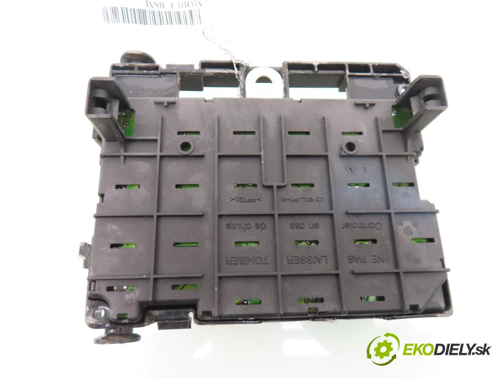PEUGEOT 206 liftback (2A/C) HB 2004 440,00 1.1 i - HFX (TU1JP) 1124,00 MODUL BSM 9650663980