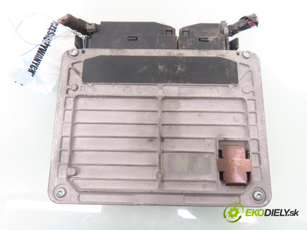AUDI A3 (8L1) HB 1999 74,00 1.6 - AKL 1595,00 Riadiaca jednotka Motor 06A906019AM ; 5WP438004