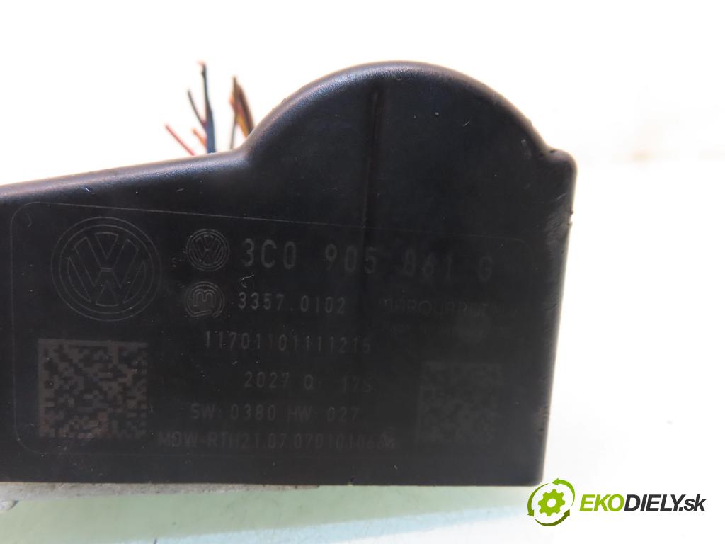 VW PASSAT B6 Variant (3C5) KOMBI 2007 77,00 1.9 TDI - BLS 1896,00 blokáda tyče volantu 3C0905861G