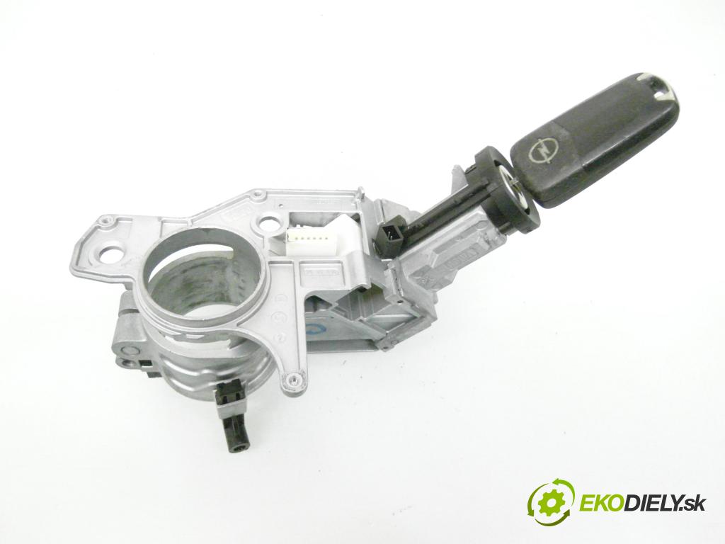 OPEL ASTRA H (A04) HB 2005 77,00 1.6 - Z 16 XEP 1598,00 spinačka / imobilizéra IMMO / Riadiaca jednotka 12230740 ; 13172010 ; 2421430