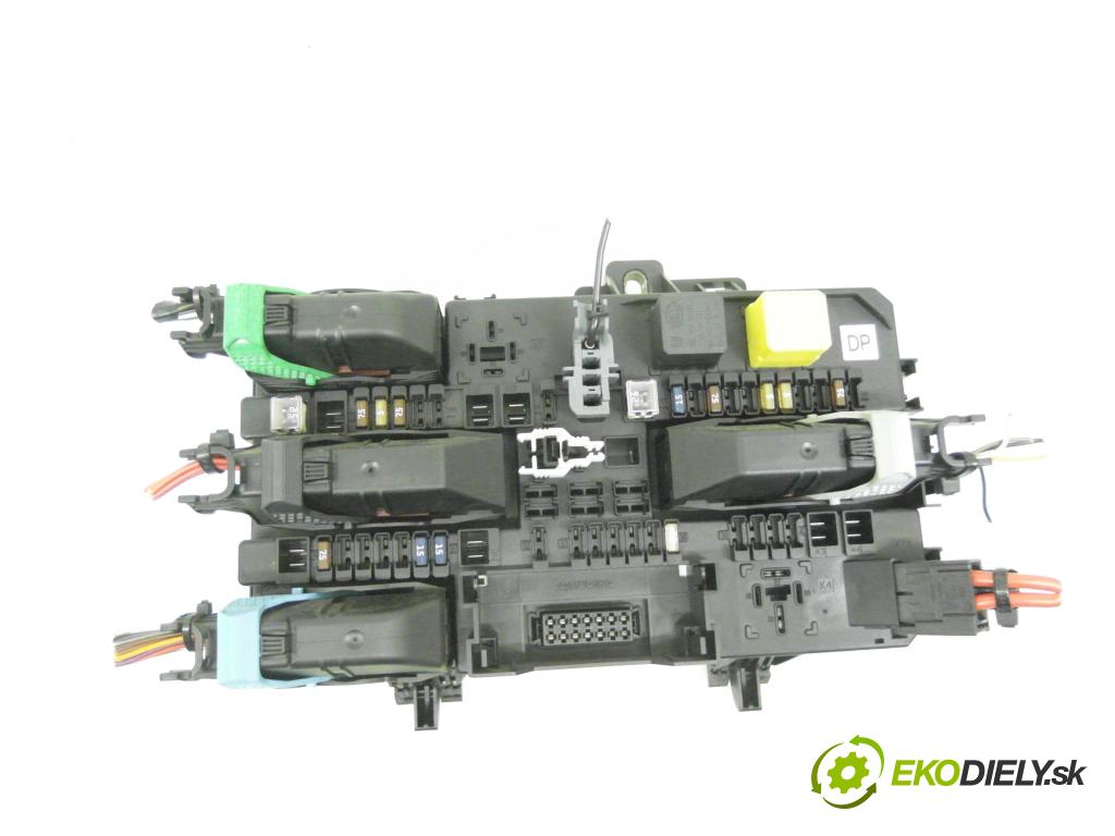 OPEL ASTRA H (A04) HB 2005 77,00 1.6 - Z 16 XEP 1598,00 spinačka / imobilizéra IMMO / Riadiaca jednotka 12230740 ; 13172010 ; 2421430