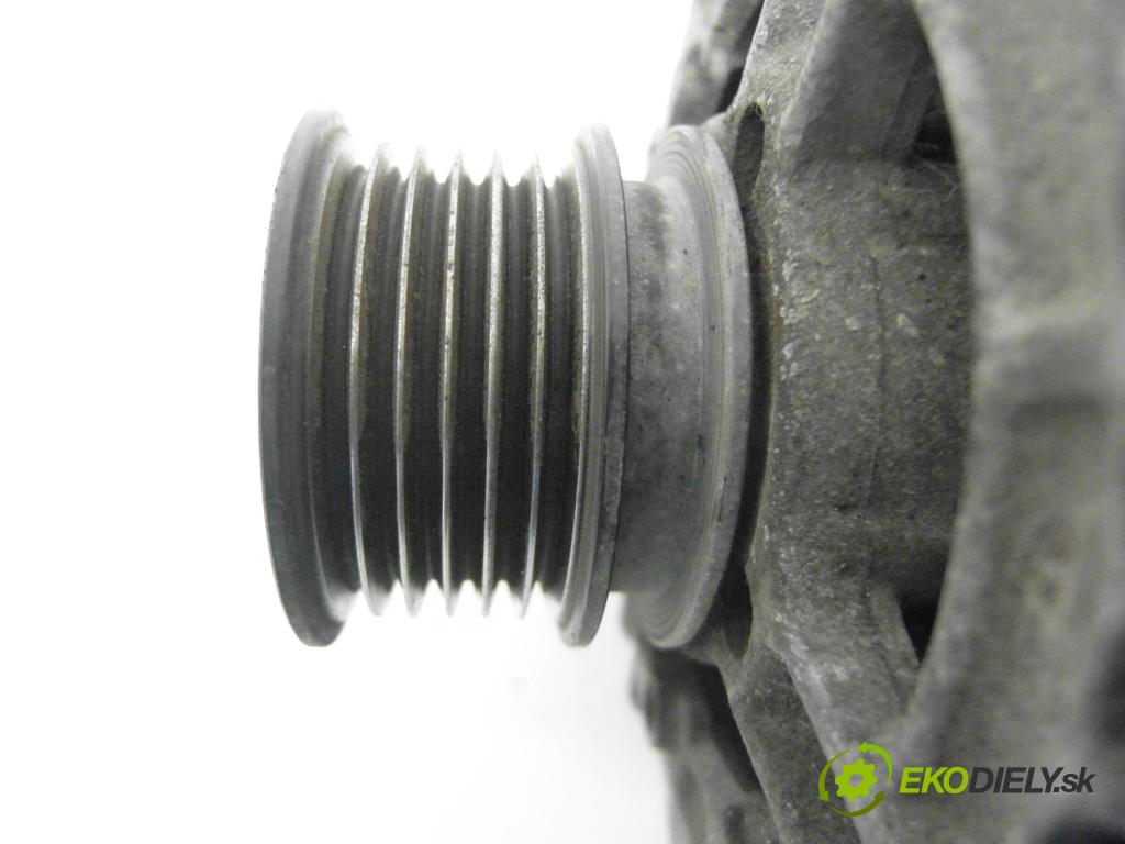 VW POLO CLASSIC (6V2) SEDAN 2001 44,00 60 1.4 - AEX 1390,00 Alternátor 037903025L ; 0124315005 (Alternátor)