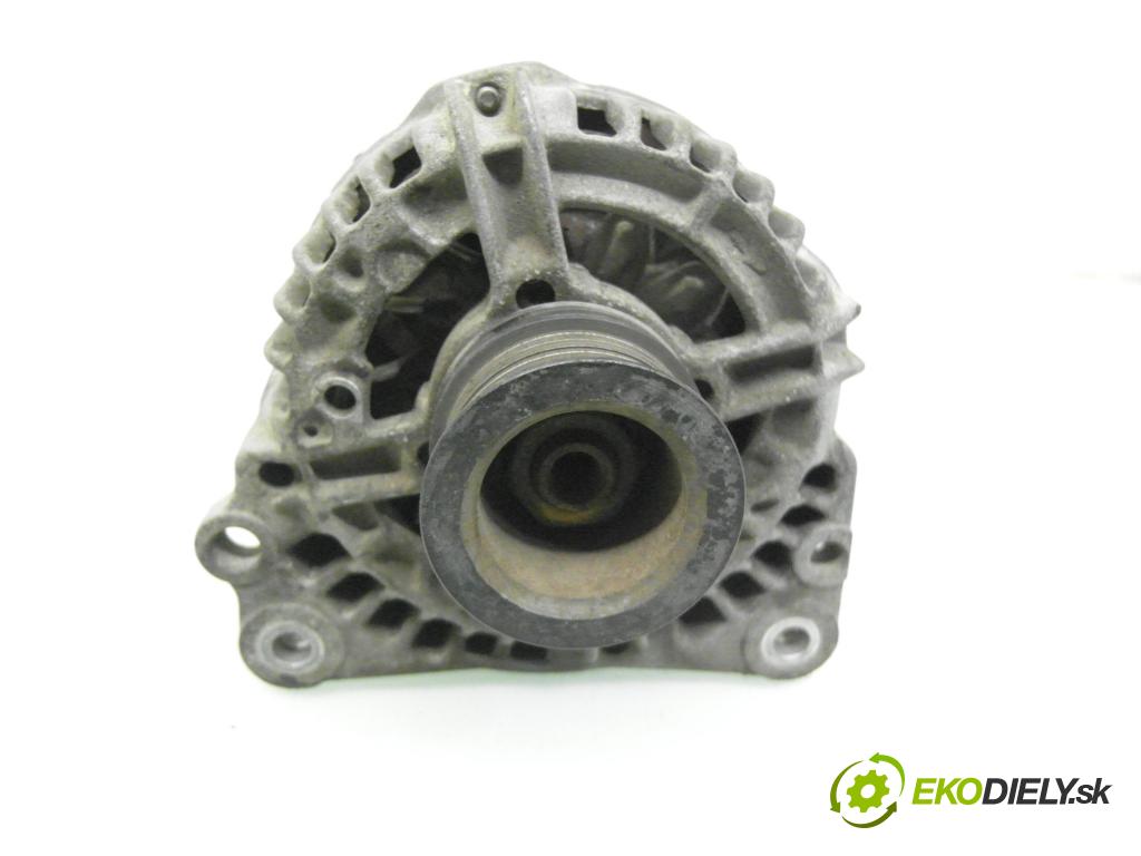VW POLO CLASSIC (6V2) SEDAN 2001 44,00 60 1.4 - AEX 1390,00 Alternátor 037903025L ; 0124315005 (Alternátor)