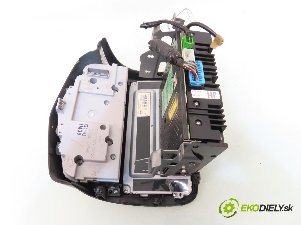 HONDA JAZZ II (GD_, GE3, GE2) HB 2007 61,00 1.3 (GD1) - L13A1 1339,00 RADIO CD 39100SAAG413N5 ; 39100SAAE310M1
