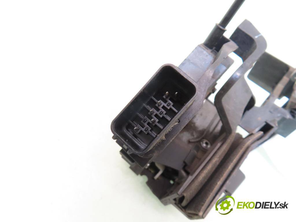 FORD S-MAX (WA6) MINIVAN 2006 103,00 2.0 TDCi - QXWA 1997,00 zámok LTE 6M2AR26413BA