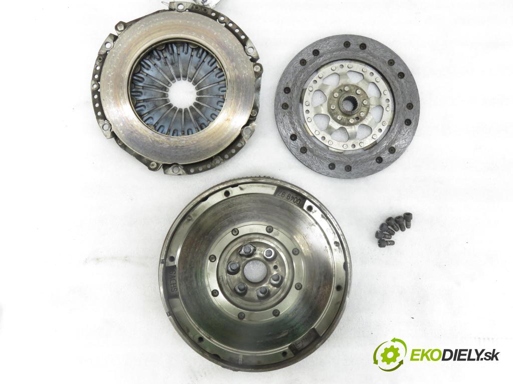 AUDI A4 Avant (8E5, B6) KOMBI 2002 96,00 2 - ALT 1984,00 Koleso dvojvrstvové 2294002144 ; 004997 ; 3082307232