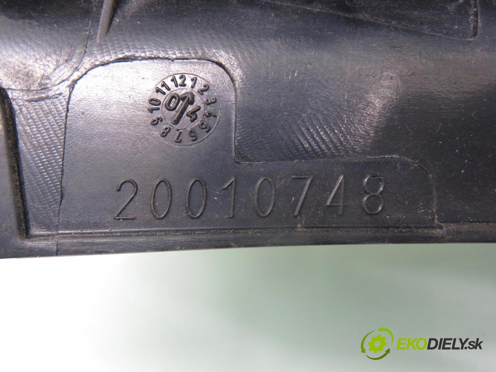 FORD FIESTA V (JH_, JD_) HB 2004 55,00 1.25 16V - FUJB 1242,00 Svetlo pravé zadné 2S6113N004A ; 20010748