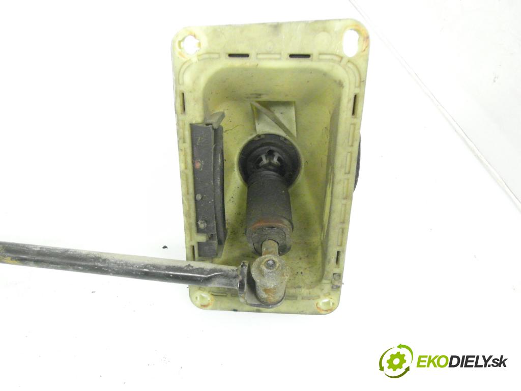 RENAULT KANGOO (KC0/1_) KOMBIVAN 2003 55,00 1.2 16V (KC05, KC06, KC03, KC0T, KC0W, KC1D) - D4F 1149,00 ZVEDÁK: 8200154006B
