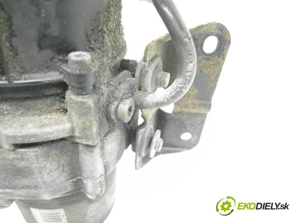 PEUGEOT 307 (3A/C) HB 2004 80,00 1.6 16V - NFU (TU5JP4) 1587,00 Pumpa servočerpadlo 9654151180 ; A5093404 ; 114490J