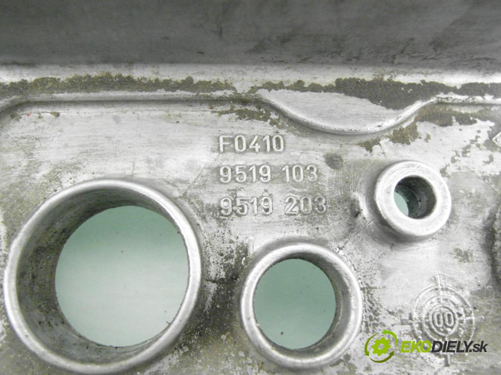 OPEL ZAFIRA A Nadwozie Wielkopojemne (MPV) (T98)  MINIVAN 2003 74,00 1.6 16V - Z 16 XE 1598,00 kryt Ventilů 24417248 ; 9519103 ; 9519203