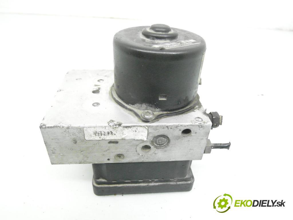 VOLVO S60 I (384) SEDAN 2004 154,00 2.5 T - B 5254 T2 2521,00 Pumpa ABS 10092504033 ; 8671224 ; 5WK84002 (Pumpa ABS)