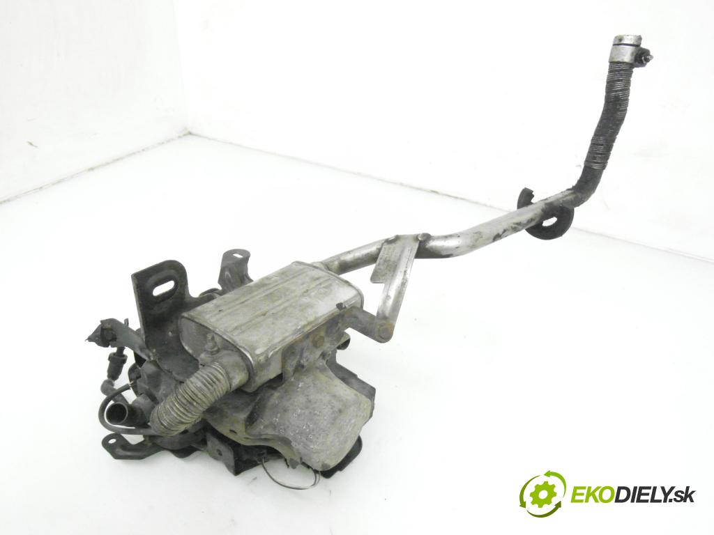 VW TOURAN (1T1, 1T2) MINIVAN 2006 77,00 1.9 TDI - BXE 1896,00 Webasto 9013858C ; 000018031232 ; 1K0819508F (Webasto (nezávislé topení))