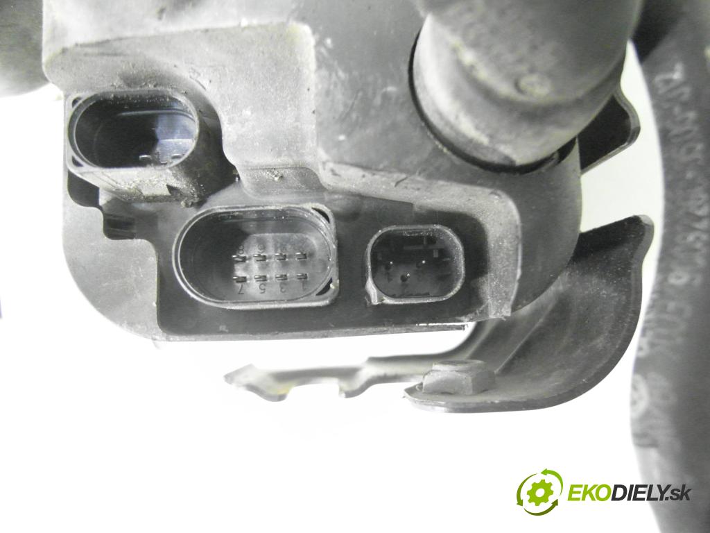 VW TOURAN (1T1, 1T2) MINIVAN 2006 77,00 1.9 TDI - BXE 1896,00 Webasto 9013858C ; 000018031232 ; 1K0819508F (Webasto (nezávislé kúrenie))