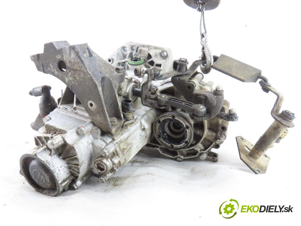 VW GOLF IV (1J1) HB 1998 74,00 1.6 - AKL 1595,00 Prevodovka MANUALNA DUU