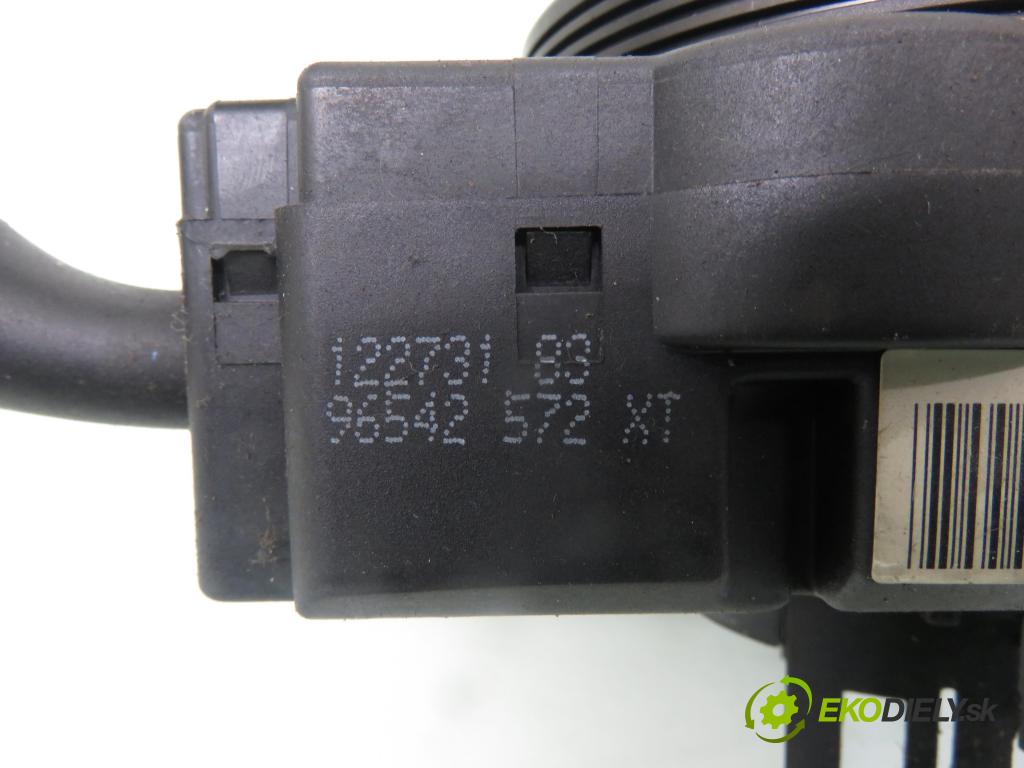 PEUGEOT PARTNER Combispace (5F) KOMBIVAN 2004 51,00 1.9 D - WJY (DW8B) 1868,00 PAKA/ŘAZENÍ/SADA: 96542572XT ; COM2000