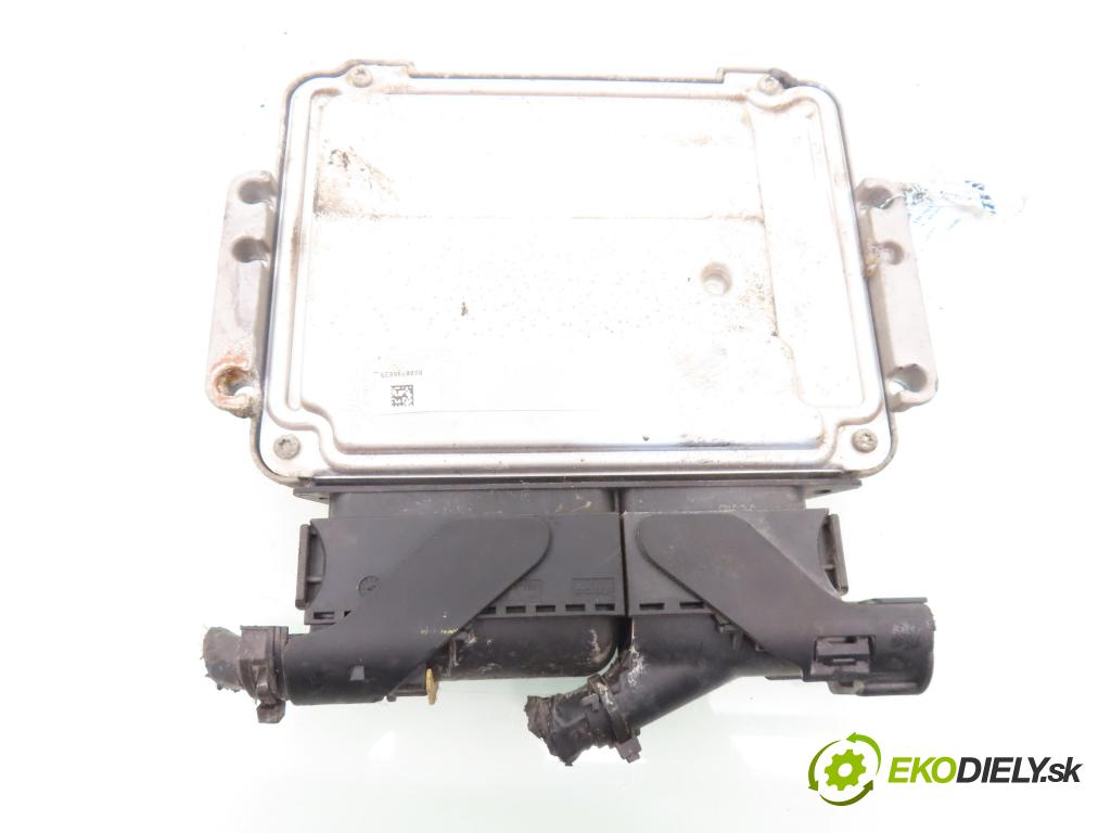 FIAT DOBLO Cargo (223_) FURGON 2006 77,00 1.9 JTD - 223 A7.000 1910,00 řídící jednotka motora 0281012865 ; 55206075