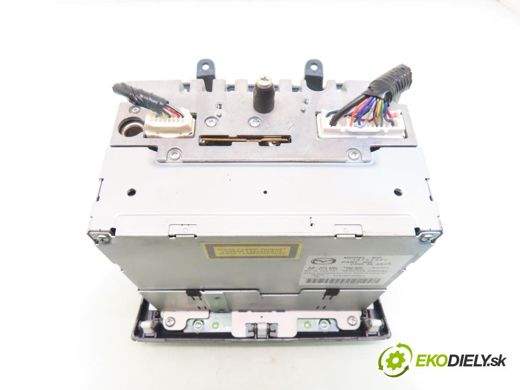 MAZDA 5 (CR19) MINIVAN 2008 107,00 2 - LFF7 1999,00 RADIO CD 14797327 ; CD8966ARX