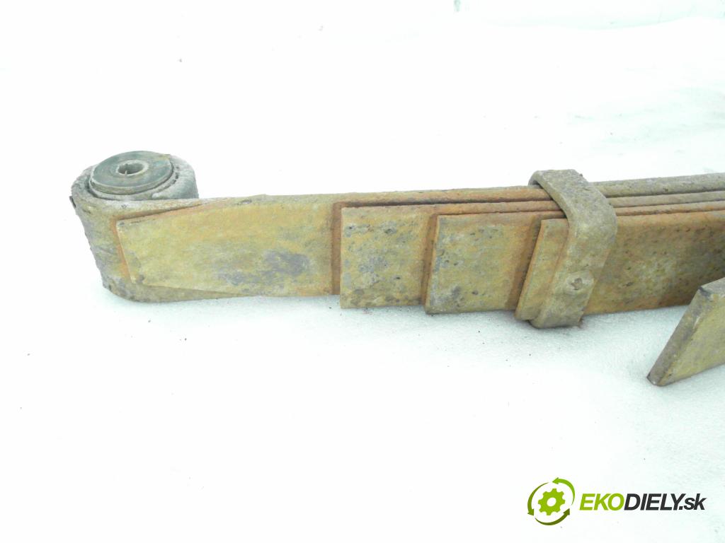 DAEWOO LUBLIN II Platforma / podwozie KABINA/PLATFORMA 1999 52,00 2.4 D (3352) - 4C90 2417,00 listové pero ZADNÍ: