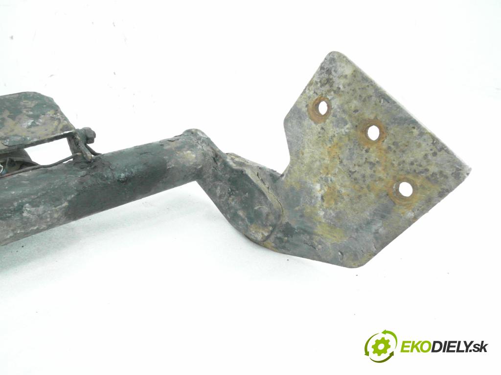 DAEWOO LUBLIN II Platforma / podwozie KABINA/PLATFORMA 1999 52,00 2.4 D (3352) - 4C90 2417,00 Hák
