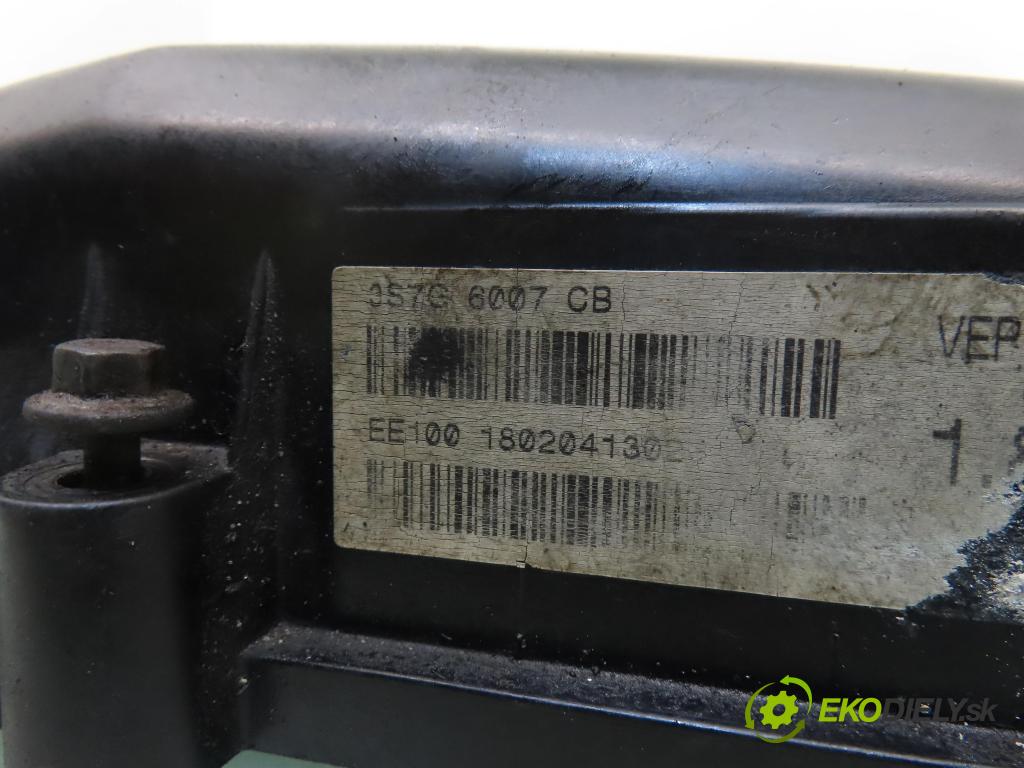 FORD MONDEO III sedan (B4Y) SEDAN 2000 81,00 1.8 16V - CGBB 1798,00 kryt Ventilů 3S7G6007CB