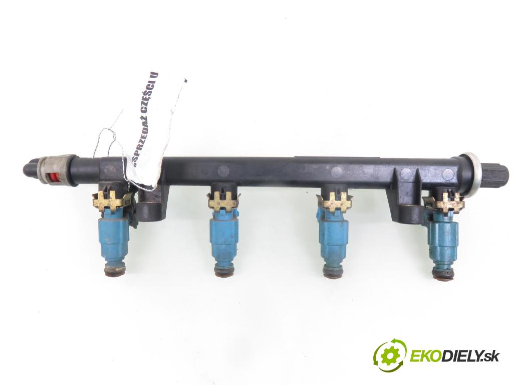 FIAT BRAVA (182_) HB 1999 60,00 1.2 16V 80 - 182 B2.000 1242,00 lišta vstřikovací 0280151057 ; 0280155971 (Vstřikovací lišta)