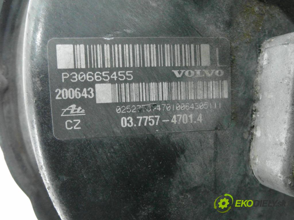 VOLVO S60 I (384) SEDAN 2004 154,00 2.5 T - B 5254 T2 2521,00 posilovač P30665455 ; 03775747014 (Servočerpadlo)