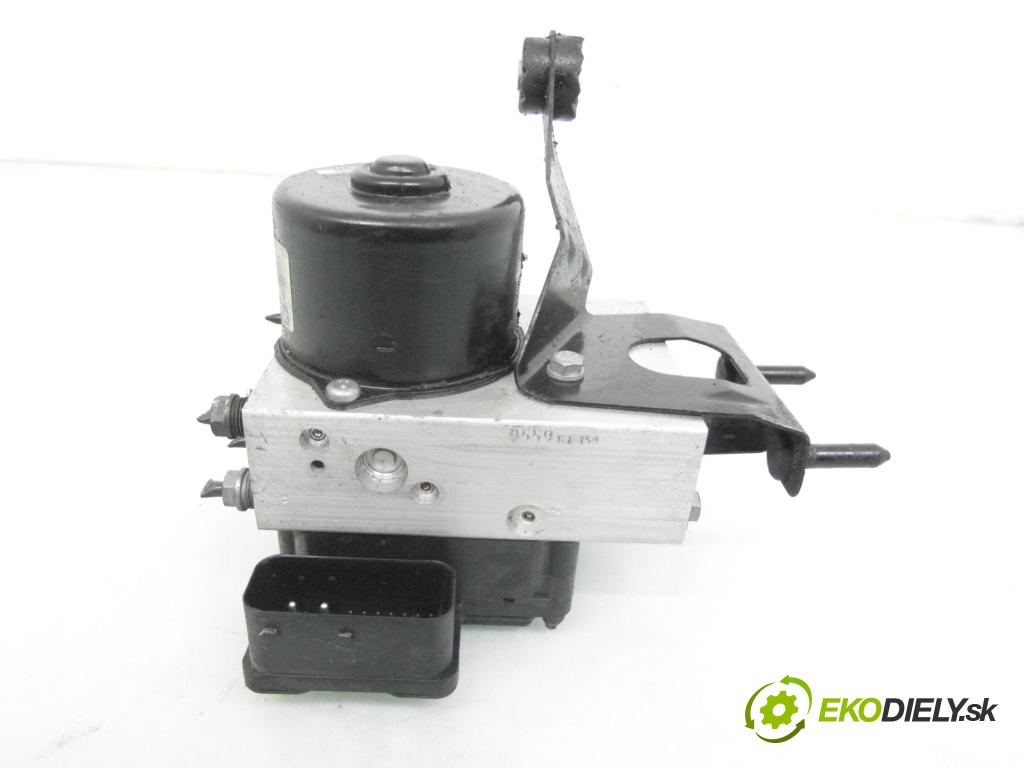 BMW 3 (E46) SEDAN 2001 100,00 320 d 136 - M47 D20 (204D1) 1951,00 Pumpa ABS 34516756288 ; 10094808033 ; 34516756286 (Pumpa ABS)