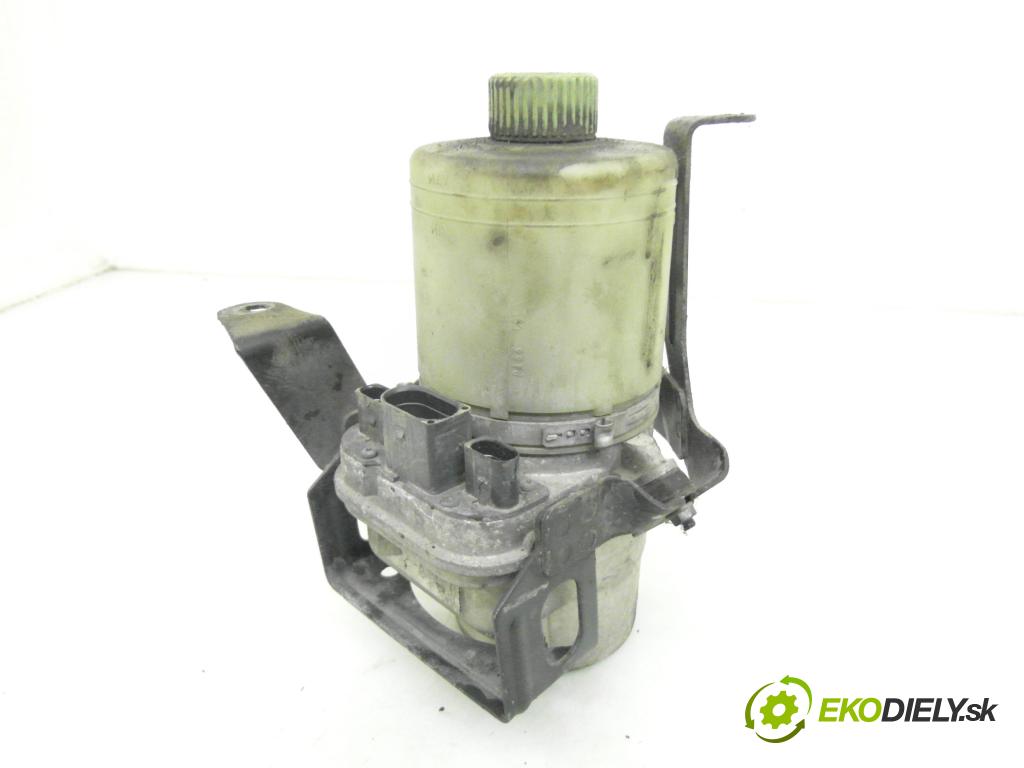 SEAT IBIZA III (6L1) HB 2006 63,00 1.4 16V - BXW 1390,00 Pumpa servočerpadlo 6Q0423371 ; 6Q0423156AB ; 6Q1423051BK